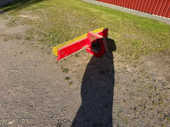 SOPBORSTE med Ringfäste MSKL6 4 of 10