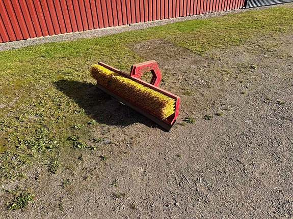 SOPBORSTE med Ringfäste MSKL6 7 of 10