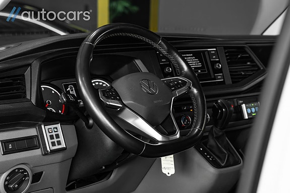 Volkswagen Transporter 24 of 30