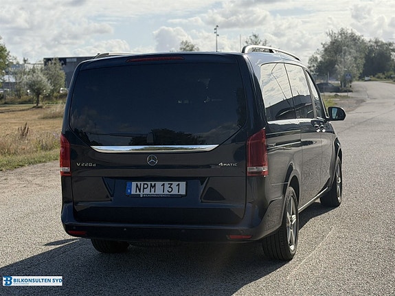 Mercedes-Benz V-Klass 20 of 20