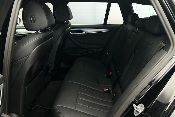 BMW 530e 13 of 28