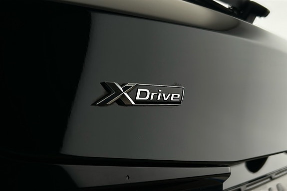 BMW 530e 28 of 28