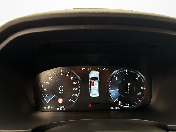 Volvo S90 18 of 30