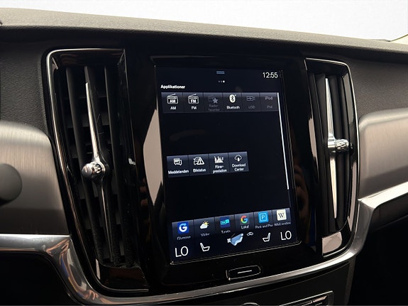 Volvo S90 24 of 30