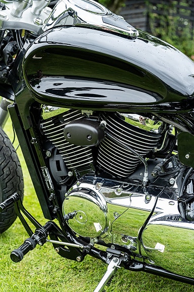 Suzuki VL800 Bobber 12 of 13