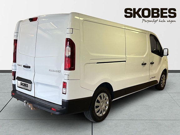 Renault Trafic 5 of 17