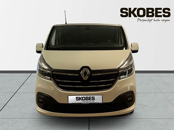 Renault Trafic 2 of 17