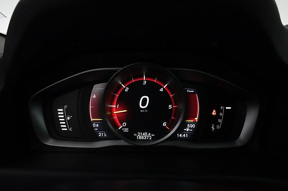 Volvo V70 16 of 25