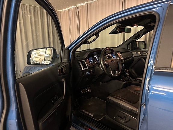 Ford Ranger Raptor 11 of 21