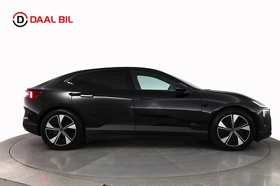Polestar 4 5 of 30