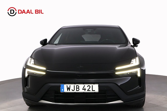 Polestar 4 2 of 30