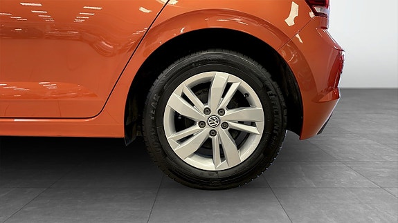 Volkswagen Polo 6 of 13