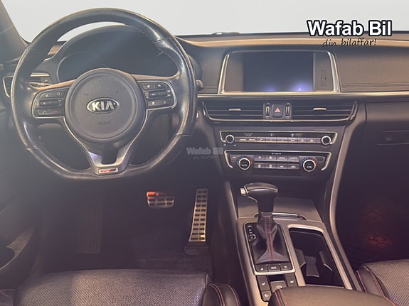 Kia Optima 7 of 20