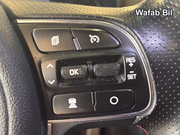 Kia Optima 17 of 20