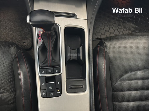 Kia Optima 12 of 20