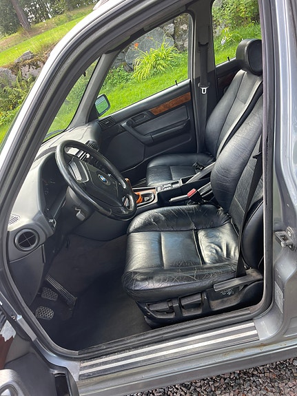 BMW 525tds 6 of 10
