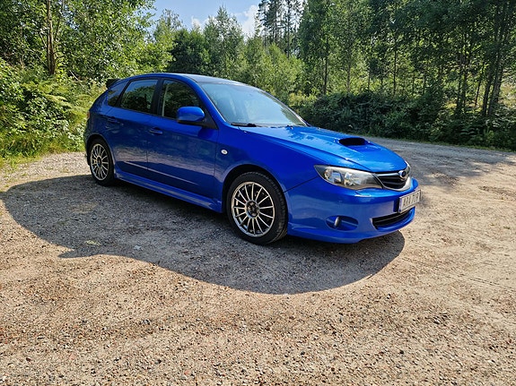 Subaru Impreza 2 of 4