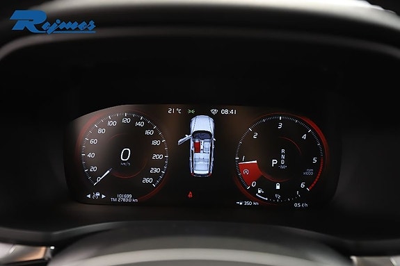 Volvo V60 Cross Country 9 of 27