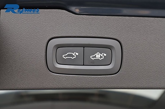 Volvo V60 Cross Country 20 of 27