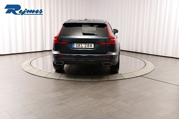 Volvo V60 Cross Country 18 of 27