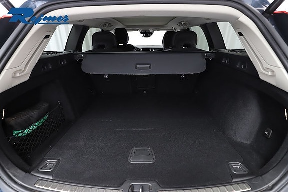 Volvo V60 Cross Country 19 of 27