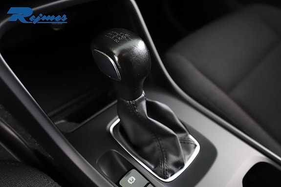 Volvo XC40 25 of 28