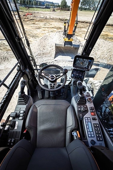 Develon DX57W-7, DX140W-7, DX160W-7, DX170W-7, DX165WR-7 3 of 3