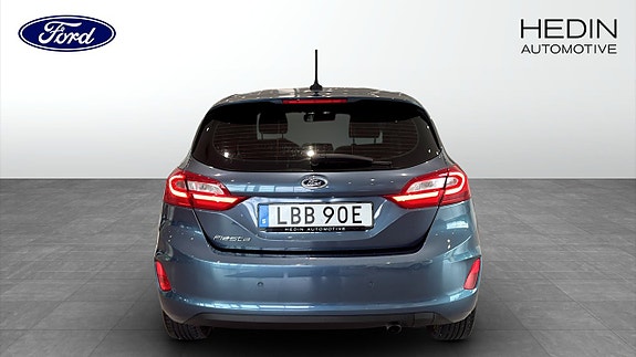 Ford Fiesta 7 of 12