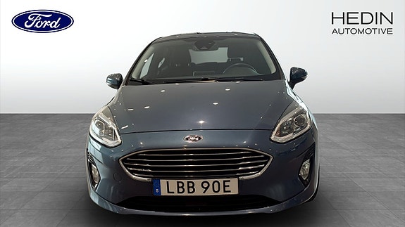 Ford Fiesta 8 of 12