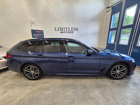 BMW 520d 4 of 30