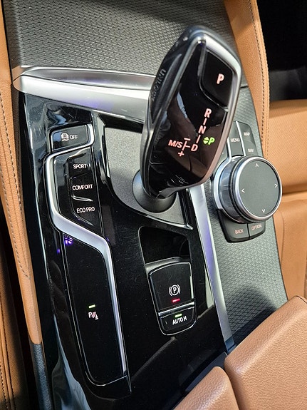 BMW 520d 18 of 30