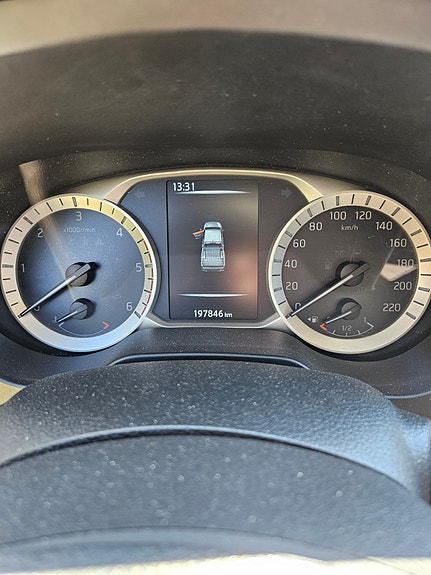 Nissan Navara 9 of 11
