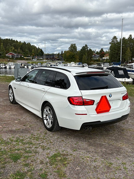 BMW 520d 5 of 8