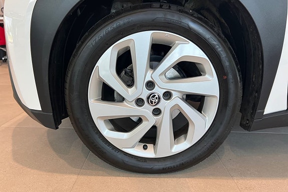 Toyota Aygo X 17 of 21