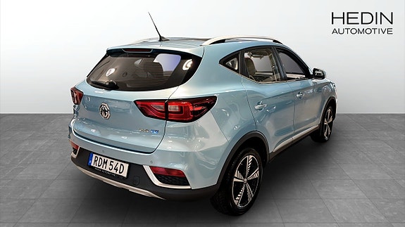 MG ZS EV 2 of 9
