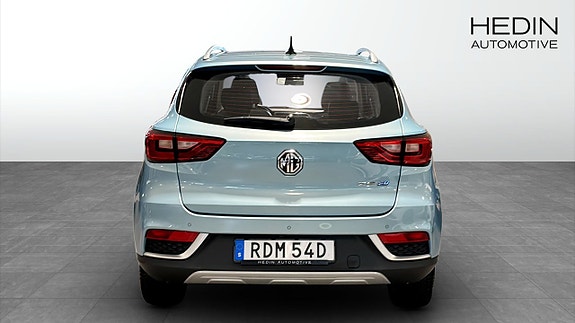 MG ZS EV 7 of 9
