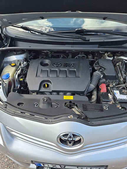 Toyota Verso 6 of 13
