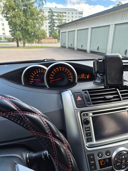 Toyota Verso 9 of 13