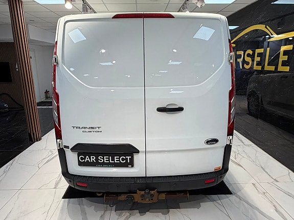Ford Transit Custom 4 of 24