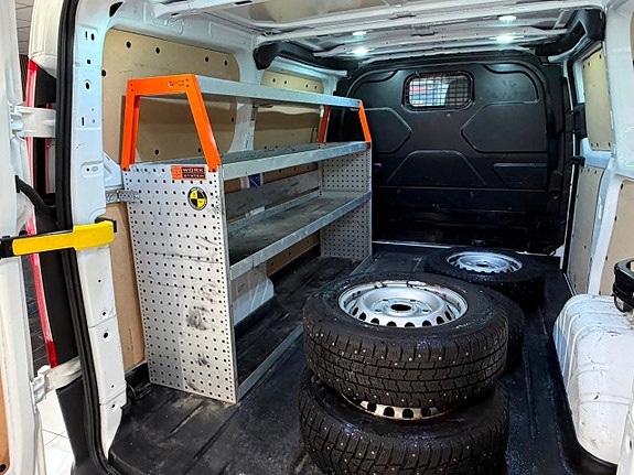 Ford Transit Custom 6 of 24