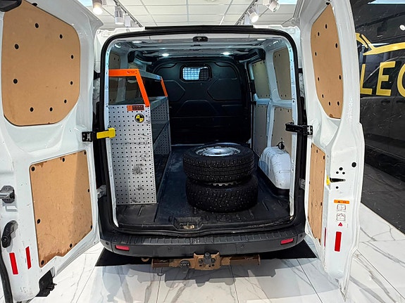Ford Transit Custom 5 of 24