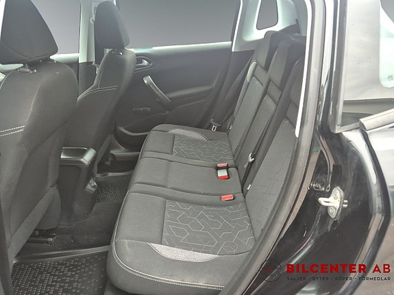 Peugeot 2008 11 of 15
