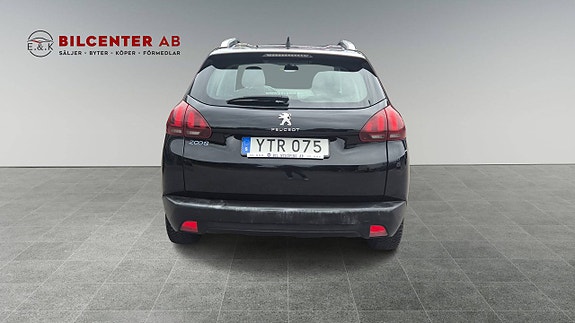 Peugeot 2008 6 of 15