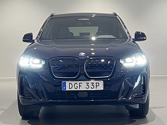 BMW iX3 2 of 20
