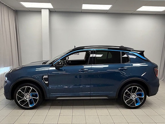 Lynk & Co 01 2 of 25