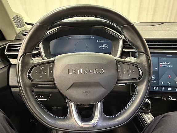Lynk & Co 01 11 of 25