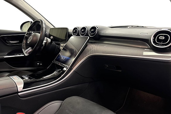 Mercedes-Benz C300 10 of 18