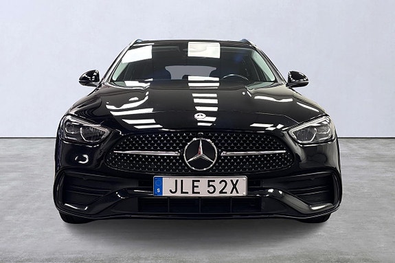 Mercedes-Benz C300 7 of 18