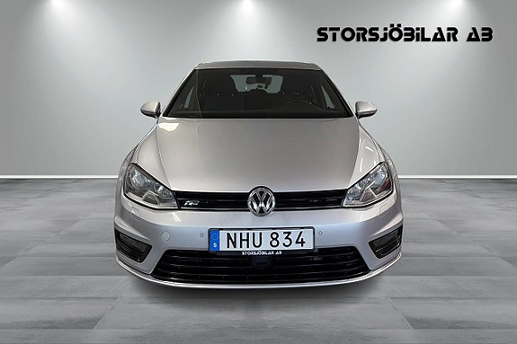 Volkswagen Golf VII 8 of 17