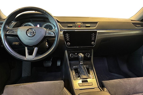 Skoda Superb 11 of 24